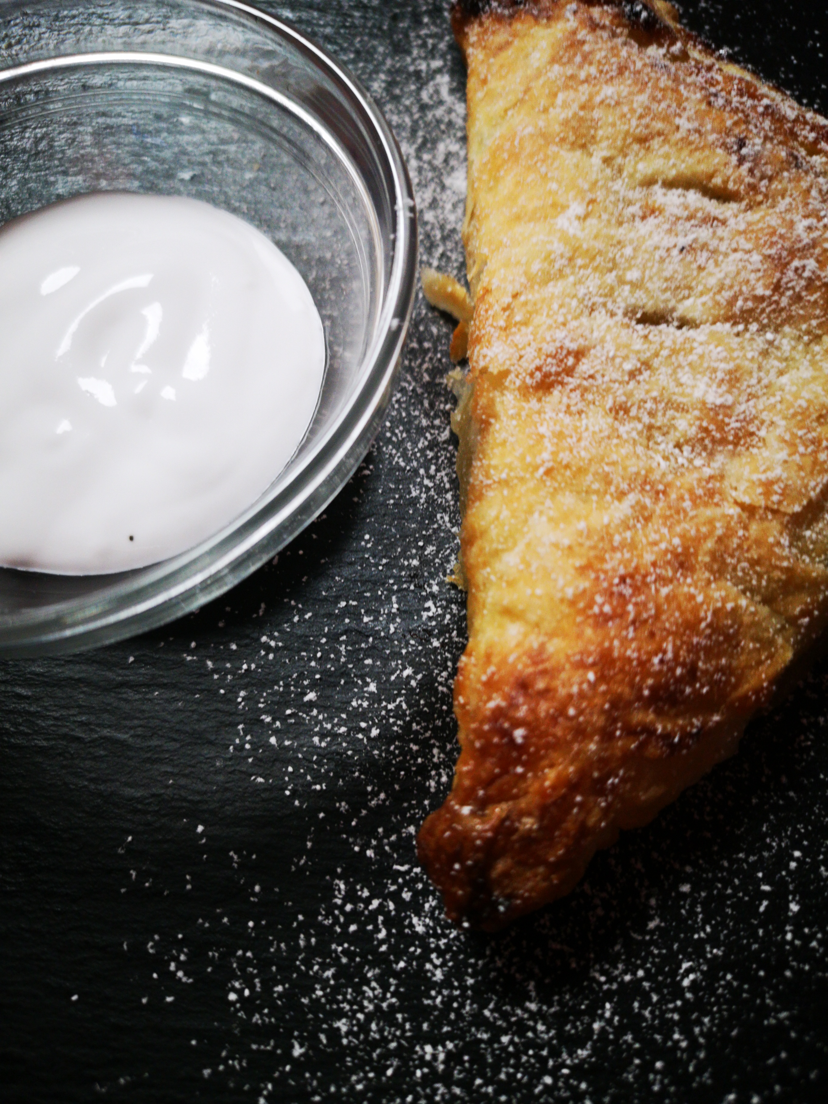 apple turnover pudding