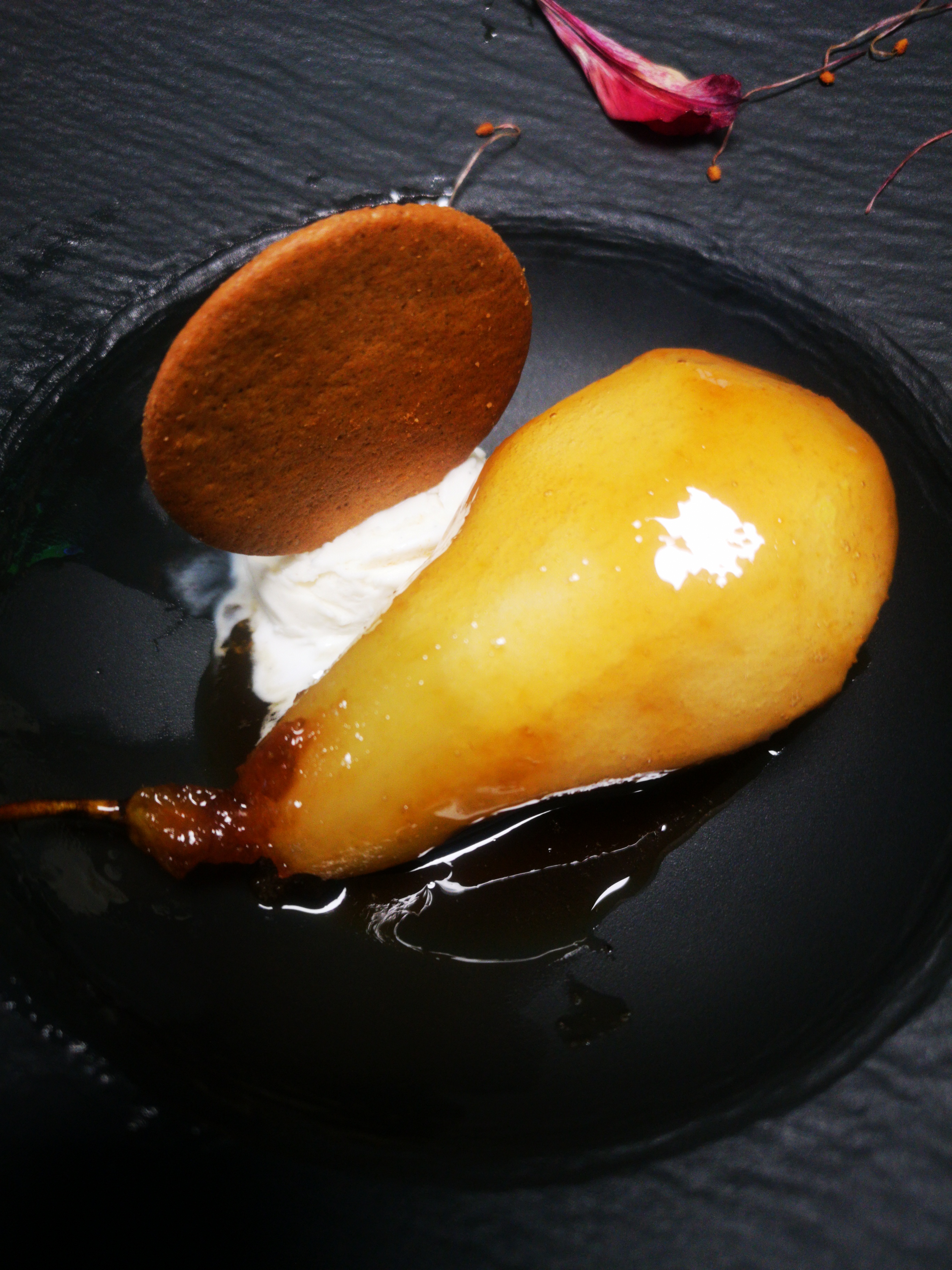 poached pear pudding